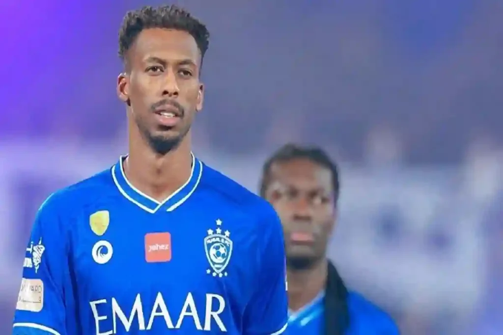 محمد كنو يوافق على عرض الأهلي ويرحل عن الهلال