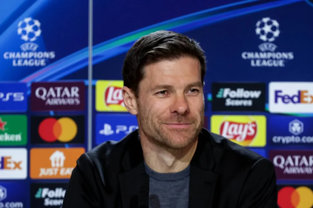 ريال مدريد يخطط لإقالة أنشيلوتي.. وتشابي ألونسو البديل الأقرب لقيادة الفريق
