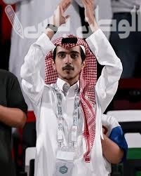 رئيس الشباب يهاجم الأساليب القديمة بعد التأهل لنصف نهائي كأس الملك
