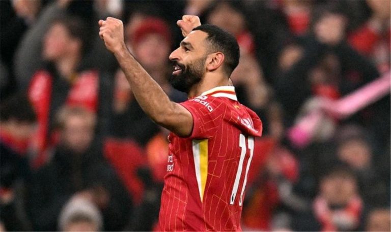 محمد صلاح يشعل الجدل حول مستقبله مع ليفربول بعد التألق أمام مانشستر يونايتد