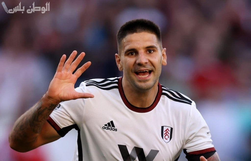 ميتروفيتش يغادر المباراة مبكرًا بعد إصابته في الكلاسيكو ضد الاتحاد