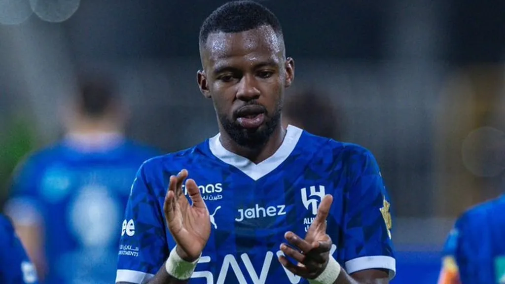 ألافيس ينفي التفاوض مع الهلال لضم حسان تمبكتي