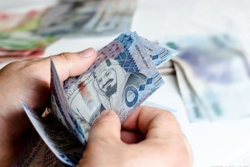 وش الحقيقة؟ تعديل موعد الرواتب والضمان وحساب المواطن بإعلان رسمي من وزارة الموارد البشرية