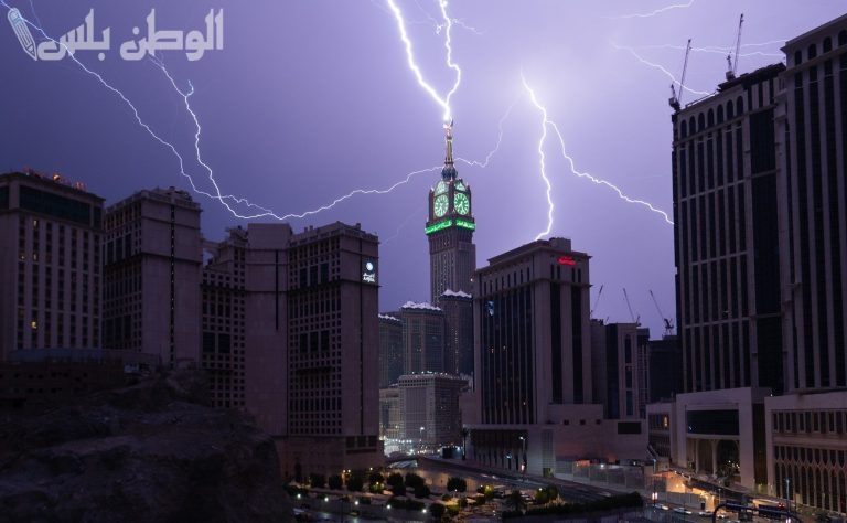 عاصفة رعدية في السعودية أسبابها ونتائجها