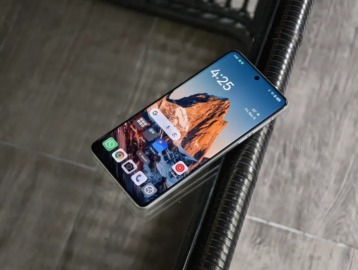 إمكانيات عالية وسعر مناسب! مواصفات Oppo Find X8 Pro وأبرز المزايا والعيوب
