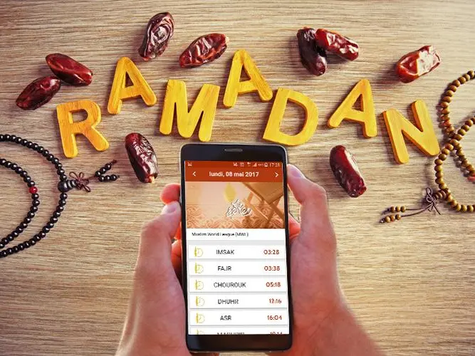 أفضل التطبيقات الرمضانية 2025 لمتابعة مواقيت الصلاة والقرآن الكريم والأذكار
