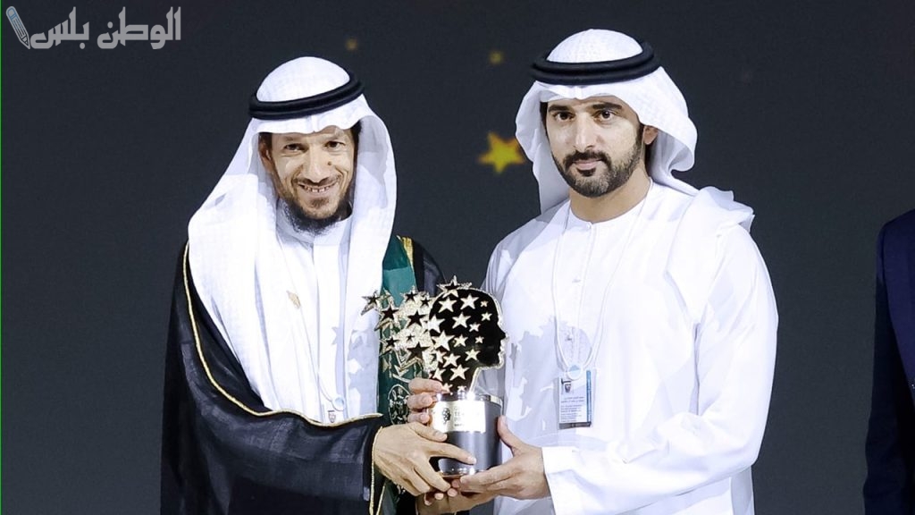 إنجاز عالمي: بعد فوزه بمليون دولار.. أفضل معلم في العالم 2025 يكشف كواليس المنافسة على الجائزة