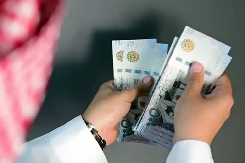 بـ 3 أقساط.. احصل على تمويل كاش وإيداع فوري في حسابك براتب 3000 ريال