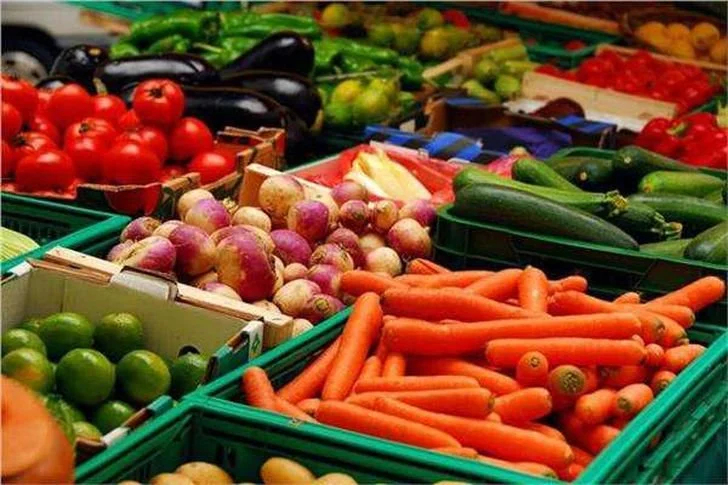 منتجات طازجة: اسعار الخضروات والفواكه اليوم الأربعاء 19/2/2025 أحدث المتغيرات