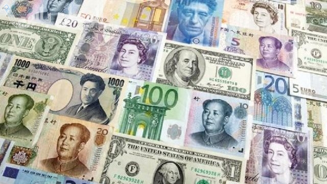 اسعار العملات الاجنبية امام الجنيه المصري صباح يوم 5 فبراير