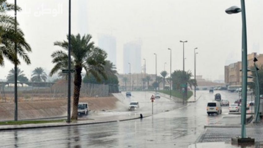 تحذيرات المركز الوطني للأرصاد قوية امطار رعدية ورياح عاتية تؤدي الى تعليق الدراسة بالسعودية الارصاد الجوية تحذر رسميا