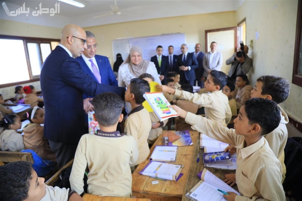 التعليم المصري ينهي الجدل… هل يتم تغيير نظام التقييمات لصفوف النقل بالترم الثاني؟!