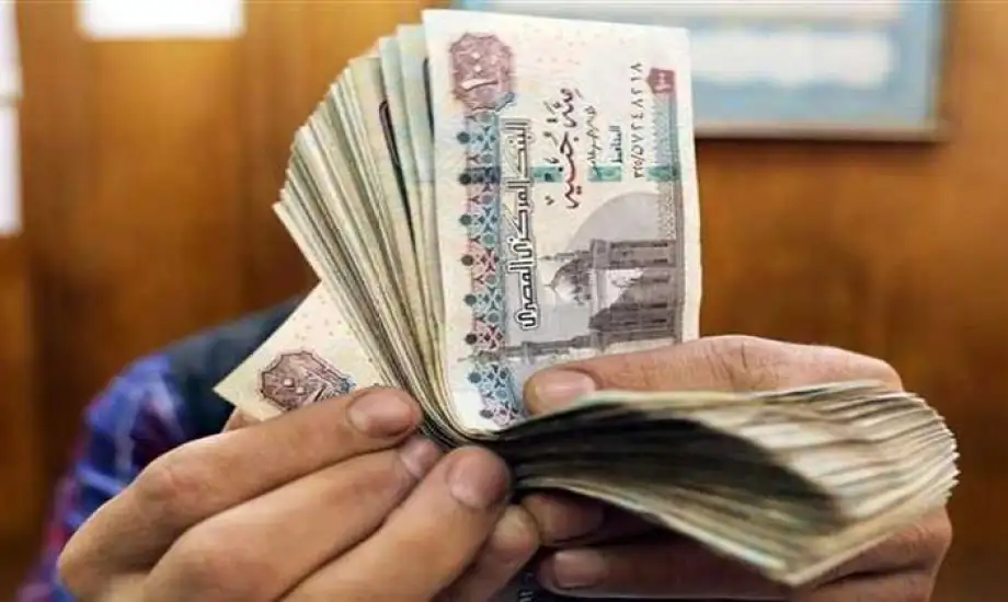هل ستزيد الرواتب والمعاشات قبل شهر رمضان المبارك؟.. “الحكومة المصرية” تحسم الجدل