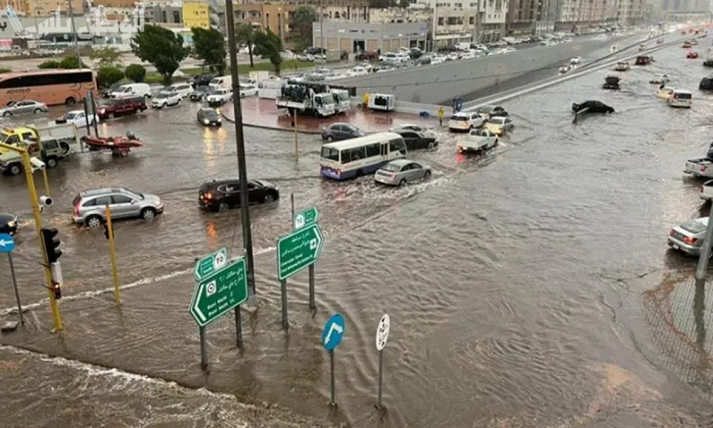 الطقس في السعودية اليوم.. أمطار غزيرة على الرياض والقصيم ومكة والطائف وتحذيرات هامة