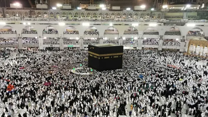 انواع تاشيرات الزيارة المسموح لحامليها باداء مناسك الحج 1446