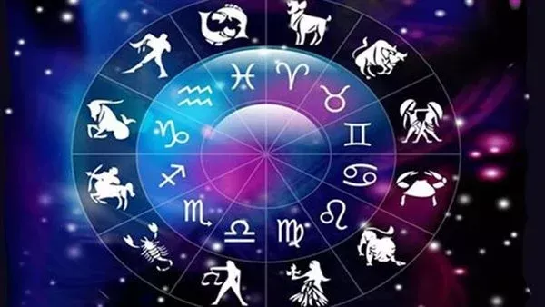 برجك اليوم الاثنين 2025 | ماذا يقول الفلك عن حظك اليوم في الحب والعمل والصحة؟