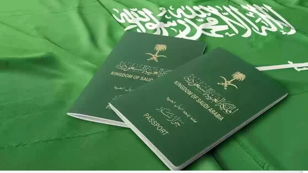 تفاصيل إصدار جواز السفر الجديد في السعودية 2025 عبر منصة أبشر.. المزايا الجديدة وخطوات التقديم الإلكتروني بكل سهولة