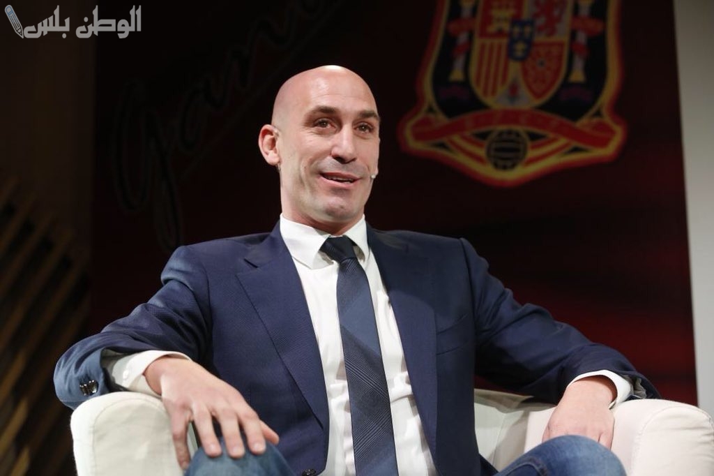 إدانة لويس روبياليس في قضية “قبلة هيرموسو” وتغريمه ماليًا