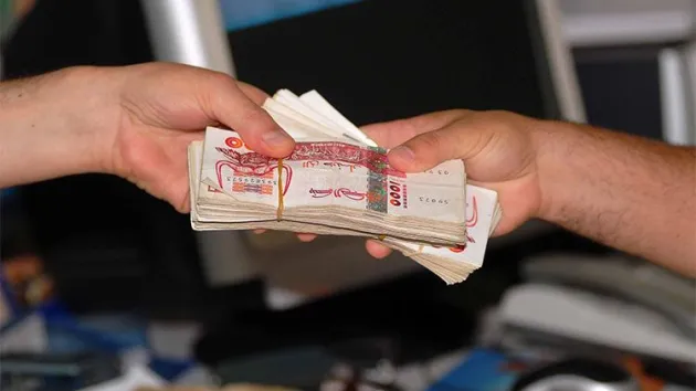 المالية تعلن زيادة الأجور في الجزائر لعام 2025 وجدول رفع الحد الأدنى للمرتبات لجميع العاملين