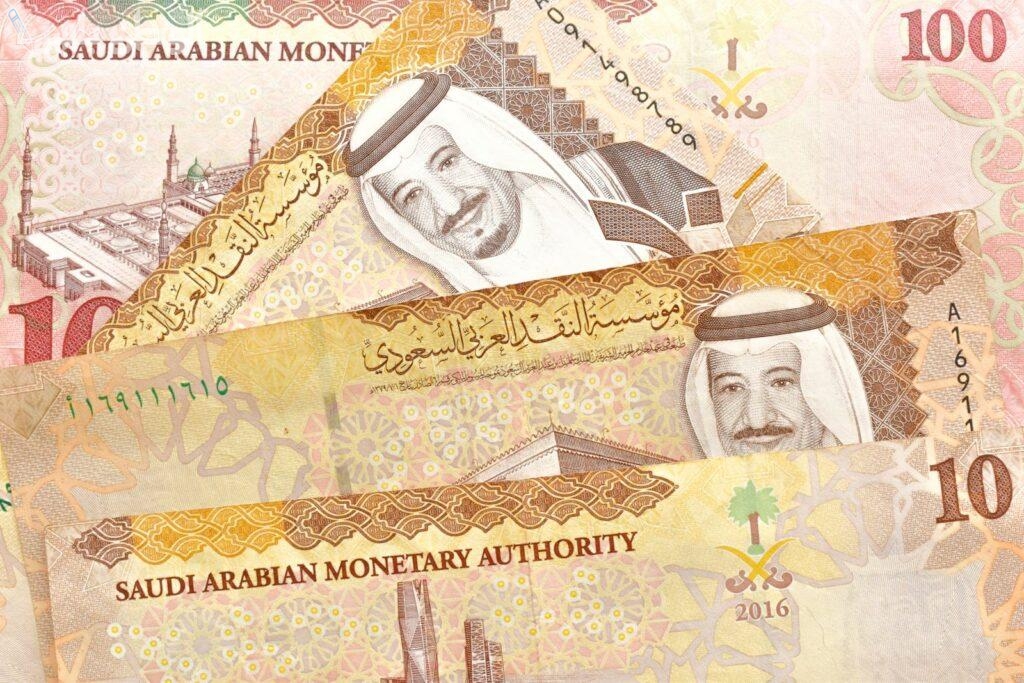 تطور ملحوظ.. سعر الريال السعودي اليوم الأربعاء 12 فبراير 2025 في البنوك المصرية والسوق السوداء لجميع الفئات