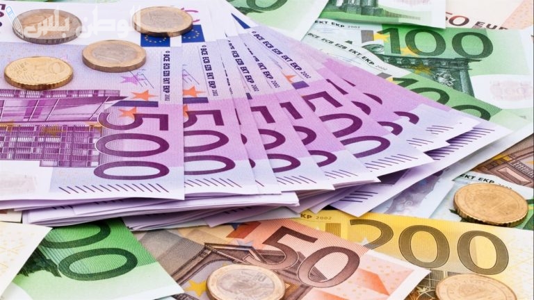 سعر اليورو مقابل الجنيه المصري.. تحركات جديدة داخل السوق والبنوك