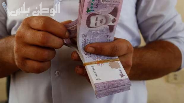 اشتعلت المنافسة الآن سعر صرف الدولار اليوم في سوريا الأربعاء 12 فبراير 2025 أمام الليرة السورية لحظة بلحظة