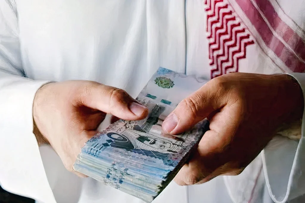 باسهل طريقة.. احصل على قرض شخصي دون تحويل الراتب بقسط 946 ريال شهريًا دون ضامن