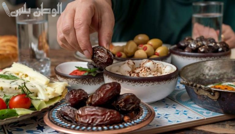 ماذا يفطر الصائمون حول العالم في رمضان 2025؟ | أشهر الأطباق الرمضانية في الدول الإسلامية