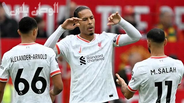 ليفربول في خطر بسبب الثلاثي الذهبي.. محمد صلاح وفان دايك وأرنولد