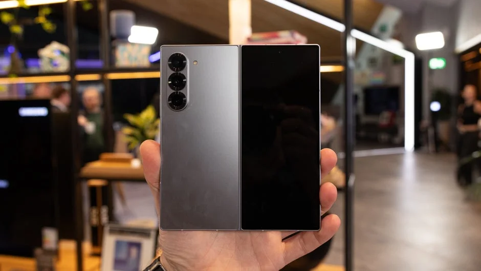 جديد بالخارج.. اعرف مواصفات هاتف Samsung Galaxy Z Fold Special Edition الجديد