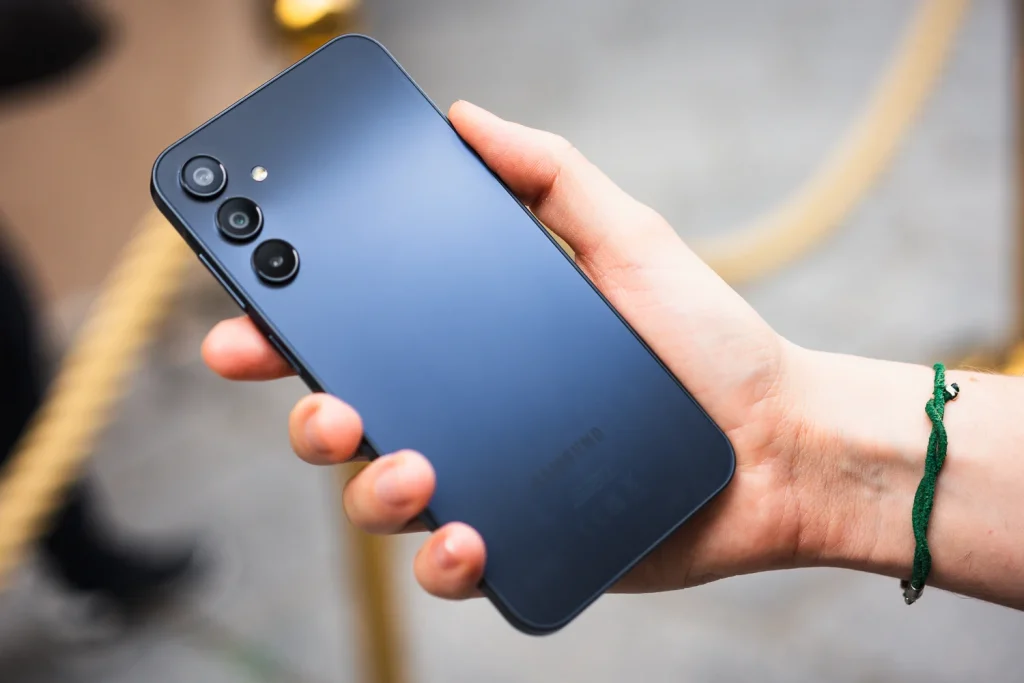 هاتف سامسونج Galaxy A16.. تجربة رائعة مع شاشة كبيرة وأداء سلس ومواصفات متميزة