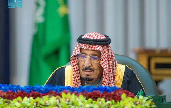 هدية ملكية في رمضان: خادم الحرمين الشريفين يعلن عن مكافأة خاصة”