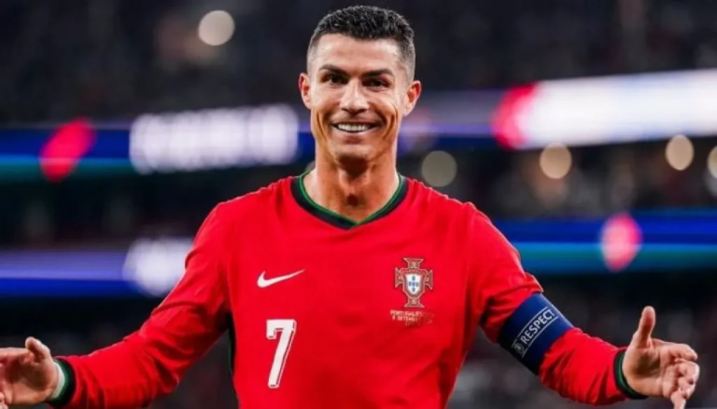 رونالدو الأكبر وطلال حاجي الأصغر أعمار اللاعبين تزين دوري روشن هذا الموسم