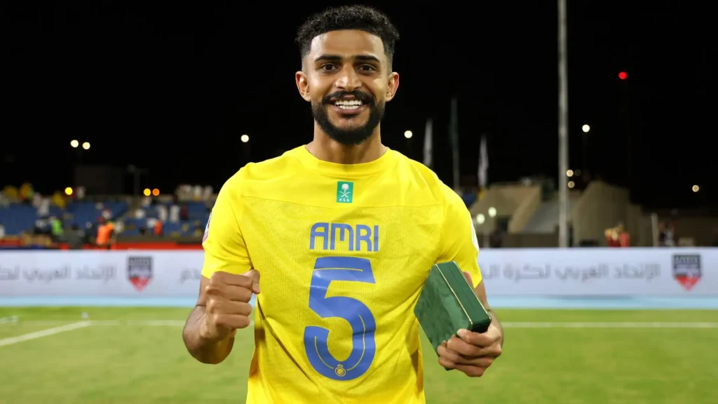 الاتحاد يسعى لشراء عقد عبدالإله العمري نهائيًا من النصر