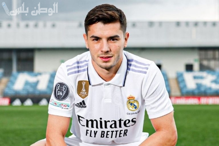 خبير تحكيمي يؤكد عدم صحة هدف دياز أمام أتلتيكو مدريد