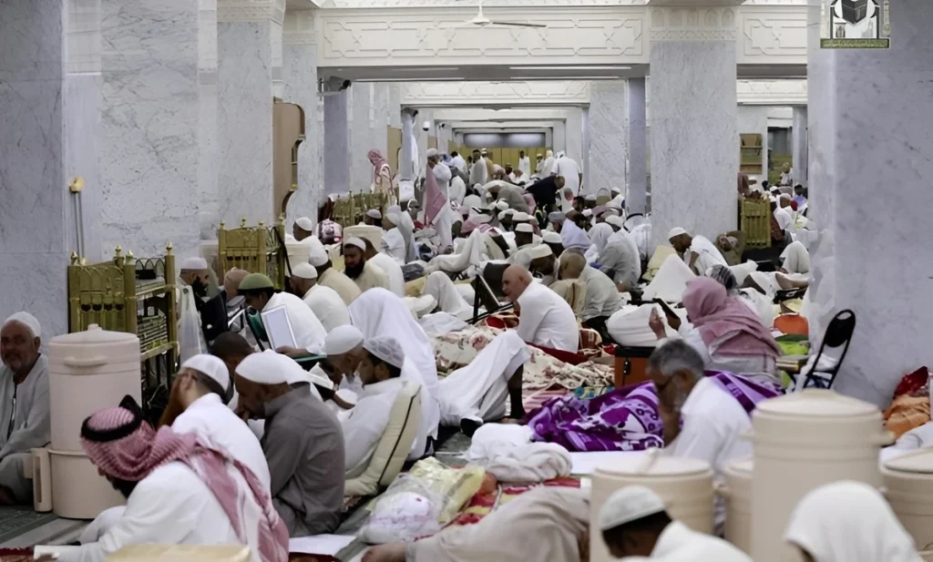 فرصة ذهبية للمعتكفين.. التسجيل متاح الآن في اعتكاف المسجد الحرام 1446