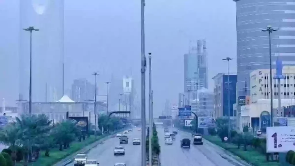 الإنذار الأحمر في “تبوك” وهذه درجات الحرارة العظمى والصغرى في السعودية اليوم