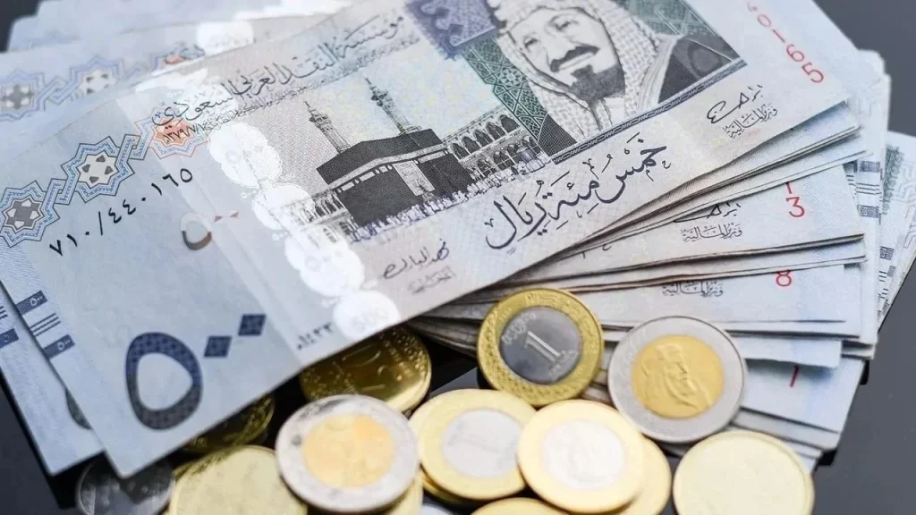 للمعتمرين والمغتربين | سعر الريال السعودي مقابل الجنيه المصري اليوم الخميس 13-3-2025