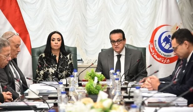 وزير الصحة يلتقي بصندوق التعويض عن مخاطر المهن الطبية لبحث الدعم