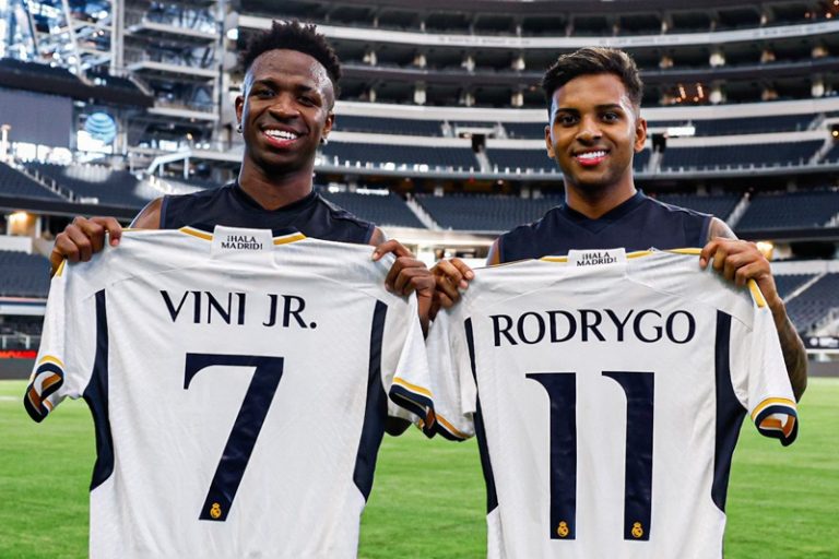 ريال مدريد يفكر يضحي بفينيسيوس أو رودريجو علشان ساكا