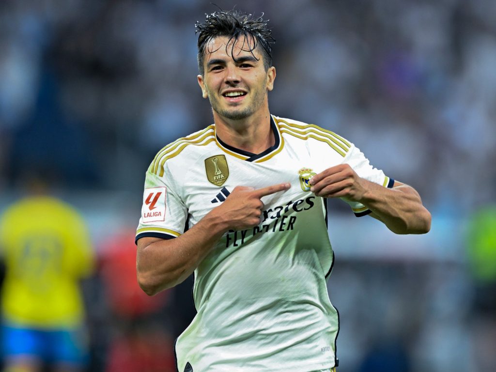 إبراهيم دياز يضيع فرصة حسم الكأس لريال مدريد في الدقيقة 94