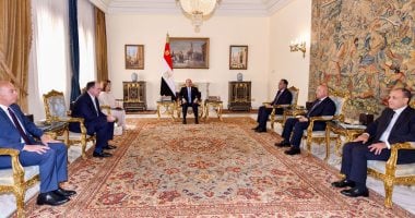 السيسى يؤكد: مصر تملك استقرارًا سياسيًا واجتماعيًا بفضل وعي المواطنين