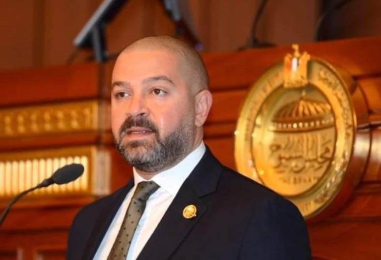 أحمد دياب يصف تصريحات طه عزت بعدم التوفيق ويؤكد أن النظام الجديد أشعل المنافسة بالدوري
