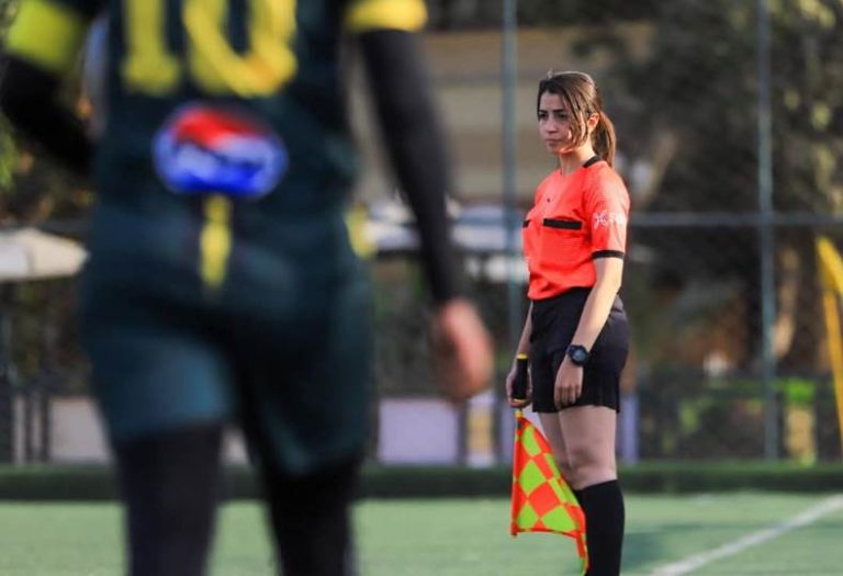 أشرقت قنديل تشارك في إدارة مباريات بطولة شمال إفريقيا في تونس