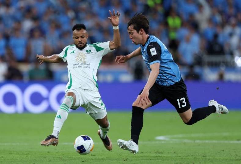 أضاف كيسييه الهدف الثاني للأهلي في نهائي دوري أبطال آسيا للنخبة ضد كاواساكي “فيديو”