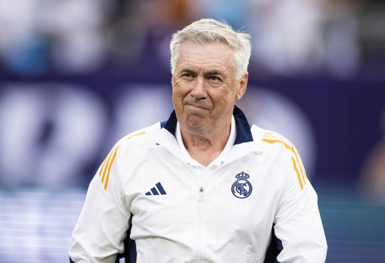 أنشيلوتي يكشف عن موعد تحديد مستقبله مع ريال مدريد