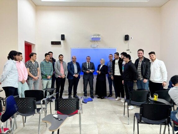 ابتكار طائرات مسيرة من طلاب هندسة الطيران في جامعة المنصورة الجديدة لخدمة المجتمع