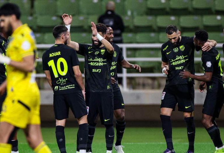 اتحاد جدة يحقق دفعة ثنائية أمام النصر