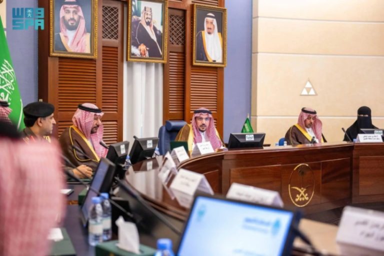 اجتماع هام للإسكان التنموي برئاسة أمير القصيم