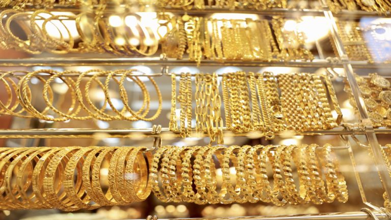 استقرار ملحوظ لأسعار الذهب في السوق المحلية